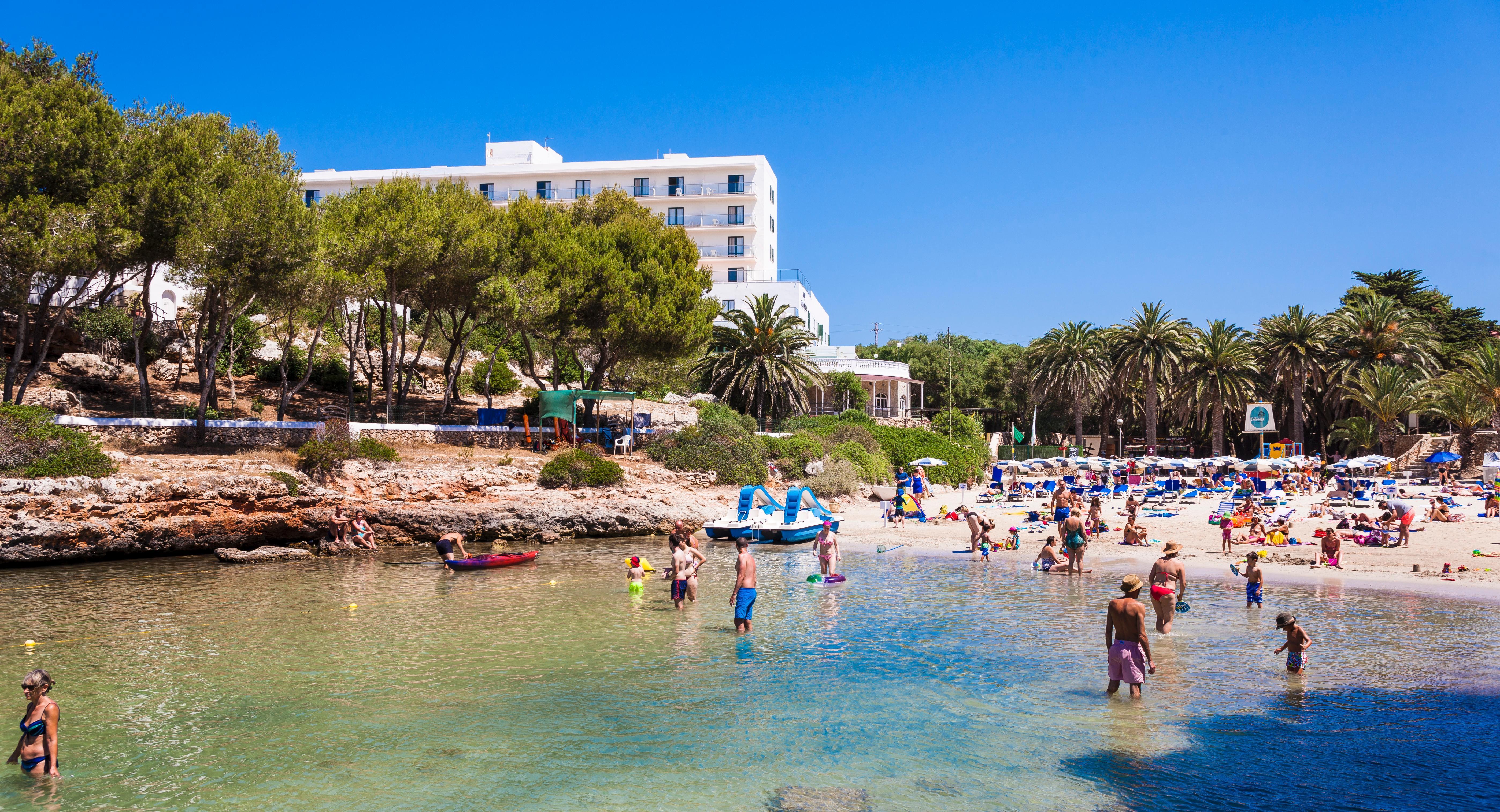 Globales Cala'N Blanes 호텔 칼라엔블레인즈 외부 사진