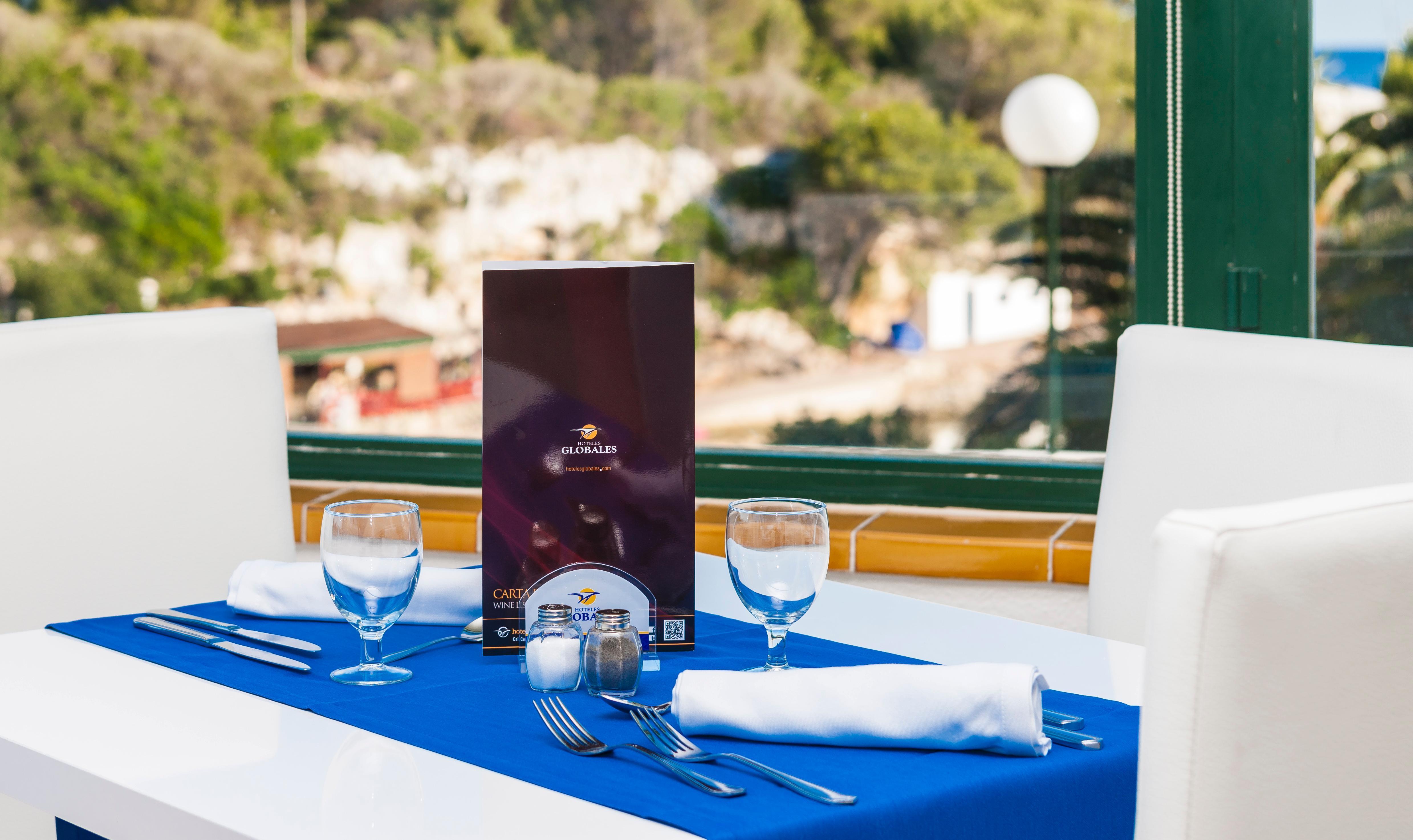Globales Cala'N Blanes 호텔 칼라엔블레인즈 외부 사진