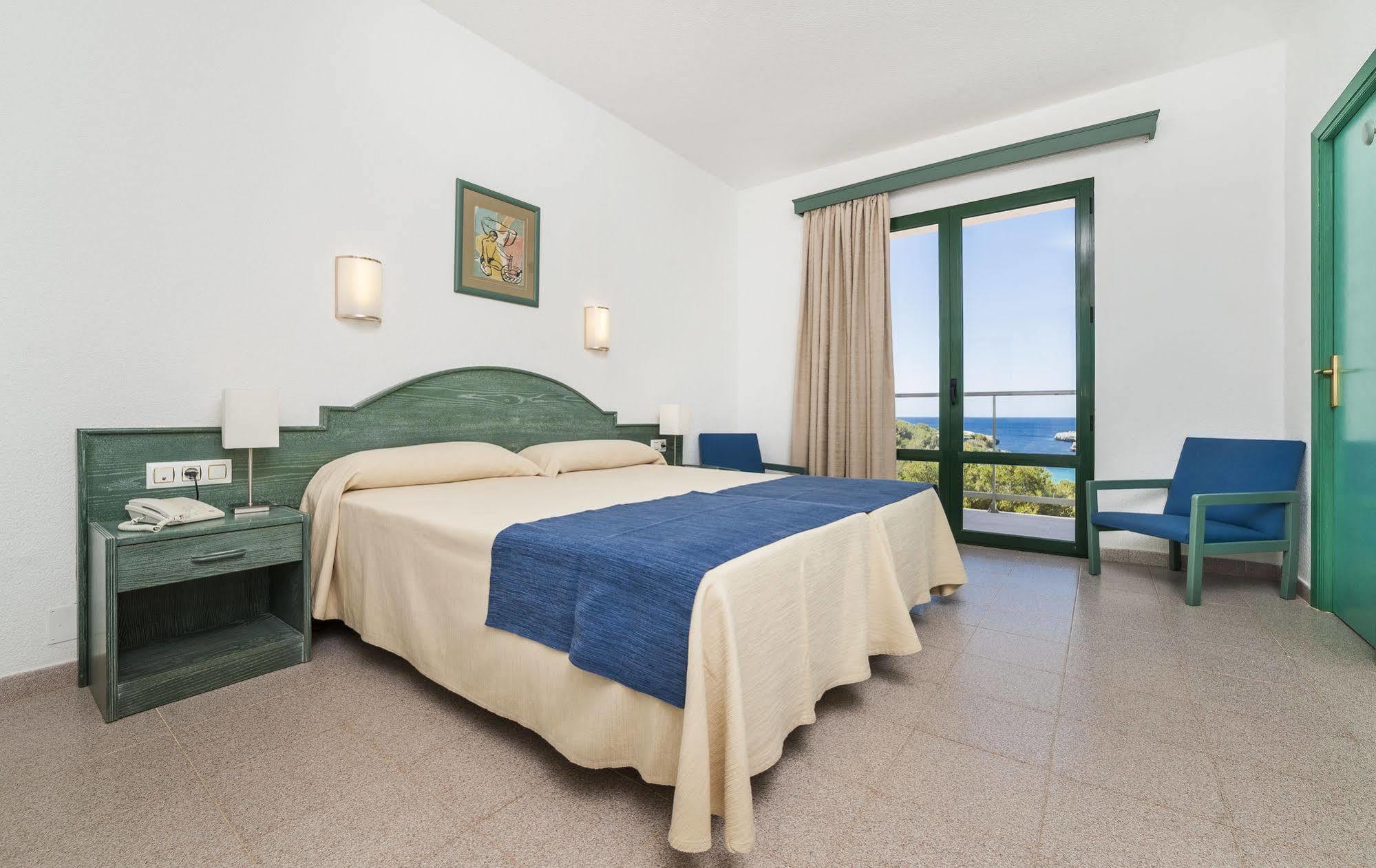 Globales Cala'N Blanes 호텔 칼라엔블레인즈 외부 사진